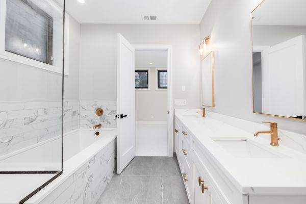Cost of Bathroom Installation in Golden